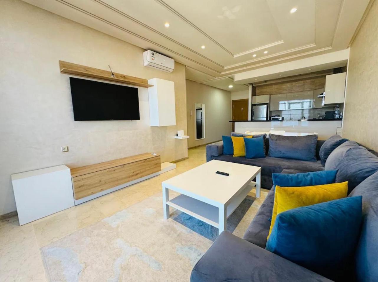 Seafront 2 Bedrooms Flat Tanger Exteriör bild