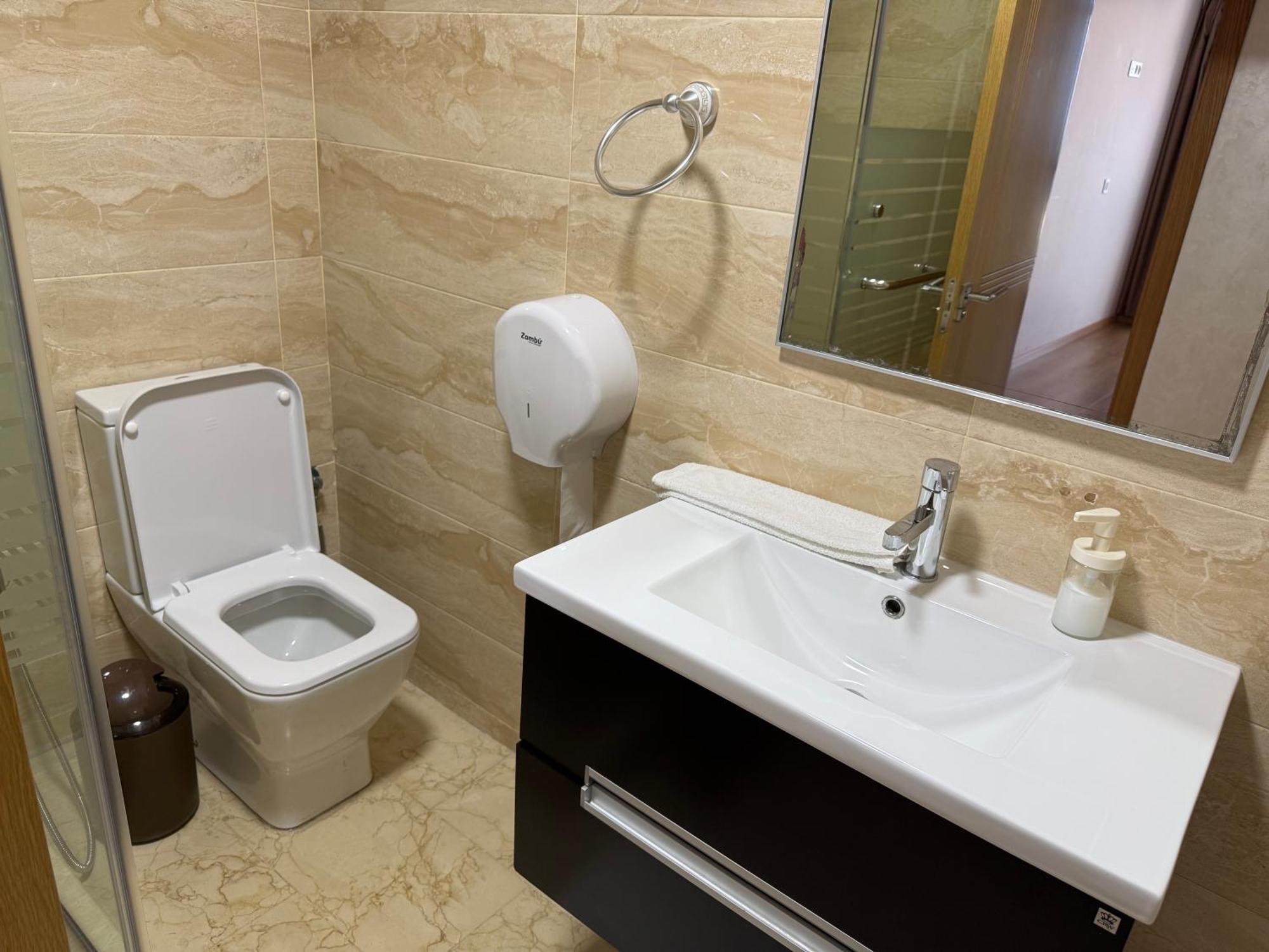 Seafront 2 Bedrooms Flat Tanger Exteriör bild